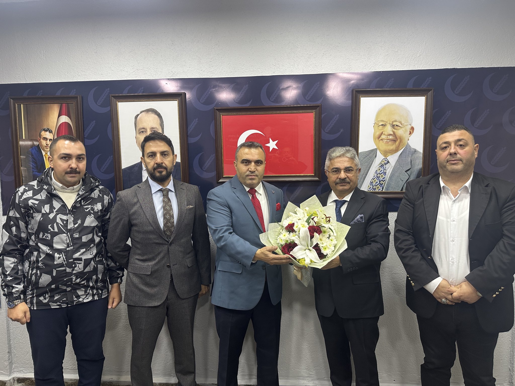 Sultanbeyli Kuyumcular Derneği'nden siyasi партияlara ziyaret